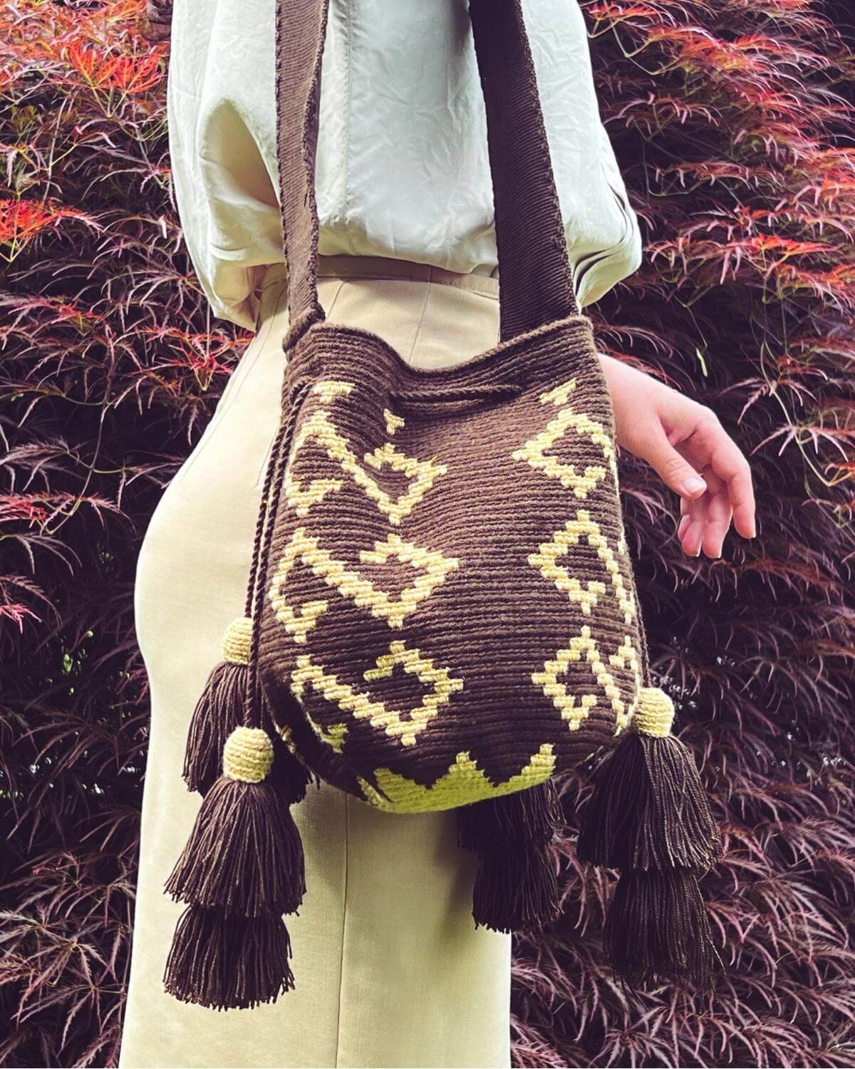 Wayuu Tasche Braun / Gold - Medium