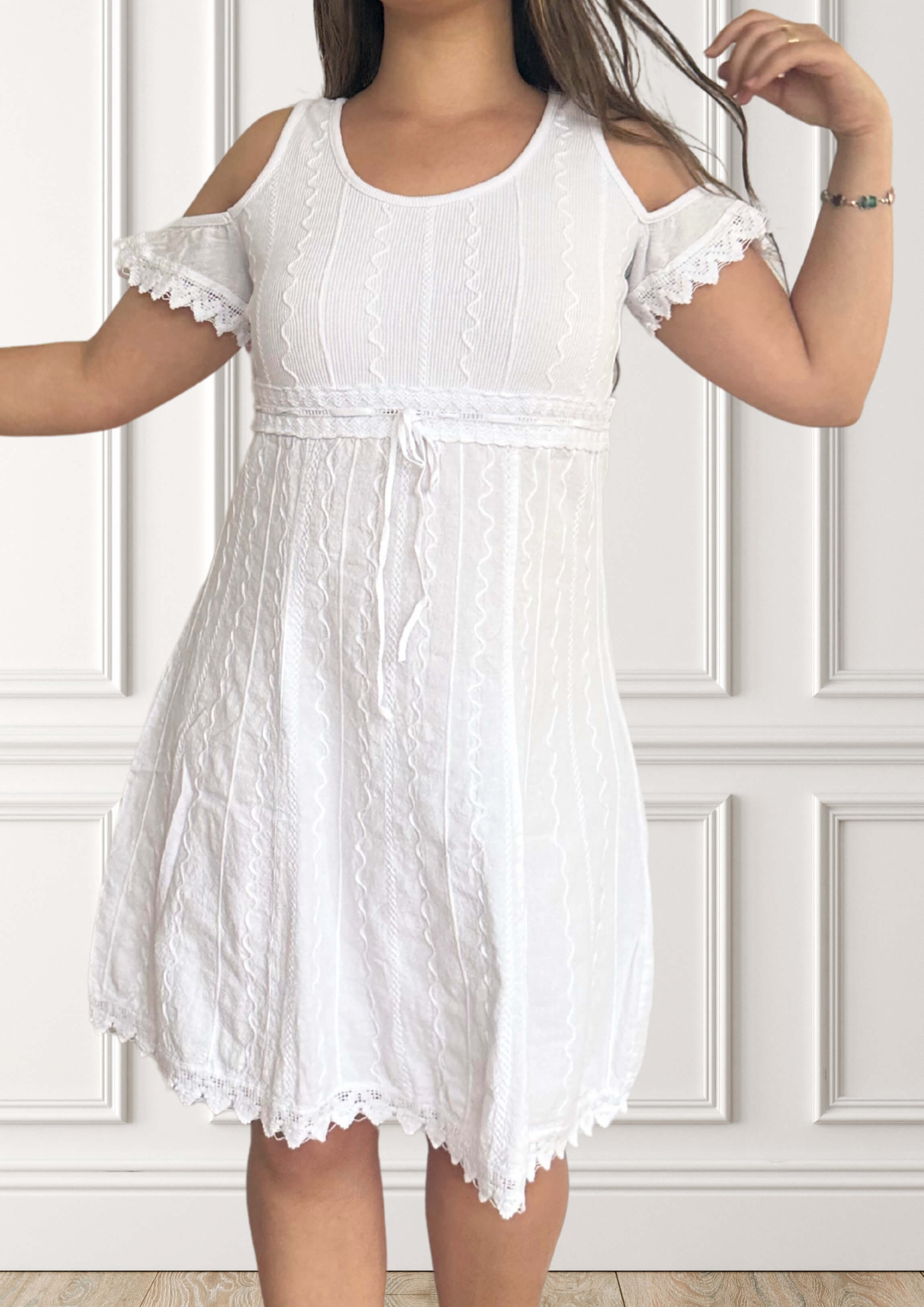 Vestido de verano con hombros descubiertos - Siembra - Blanco