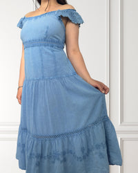 Vestido Carmen con hombros descubiertos - Katsura - Azul claro