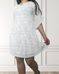 Vestido de verano con hombros descubiertos - Hibisco - Blanco